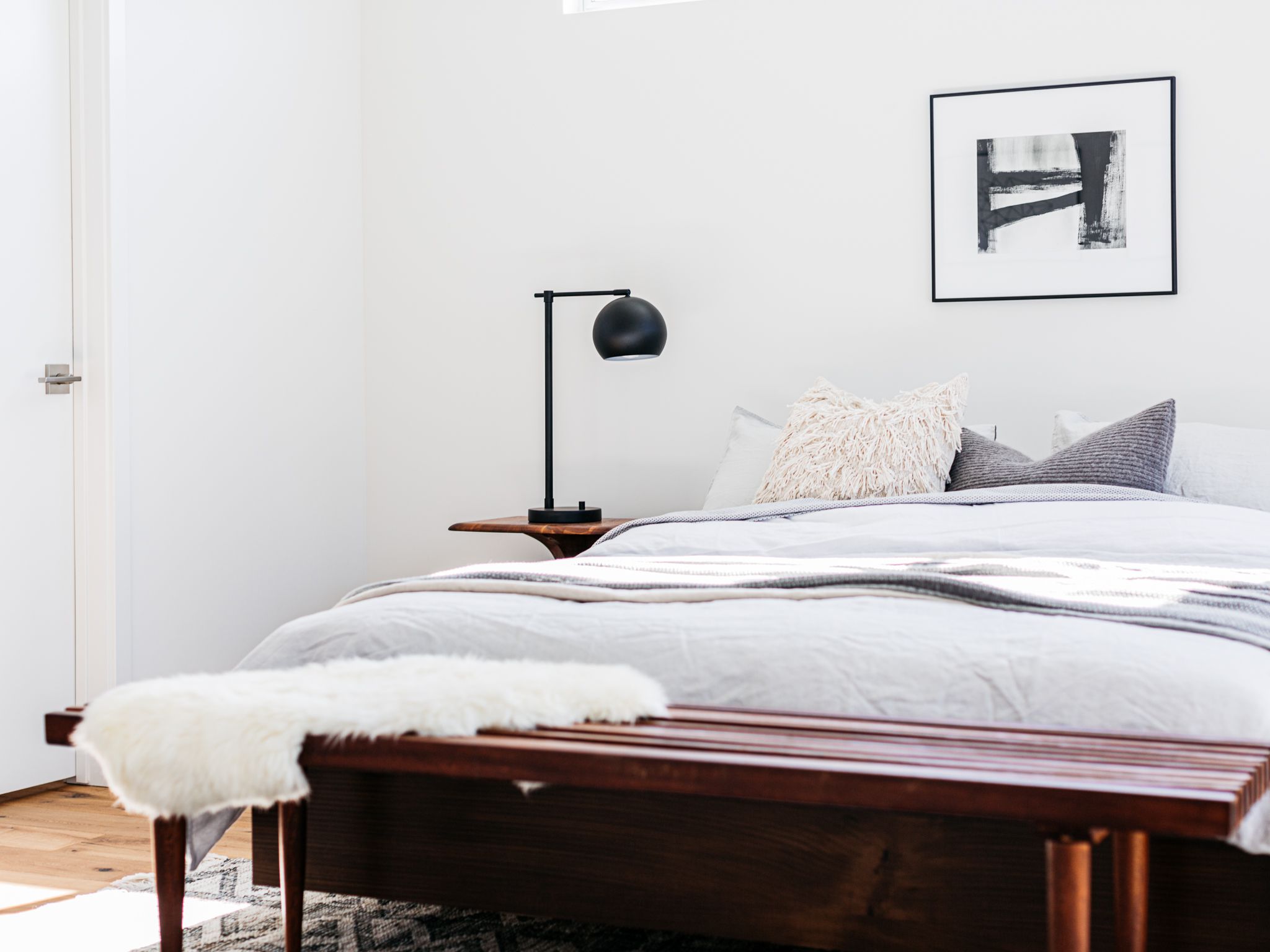 23 Scandinavian Bedroom Decorating Ideas We Love