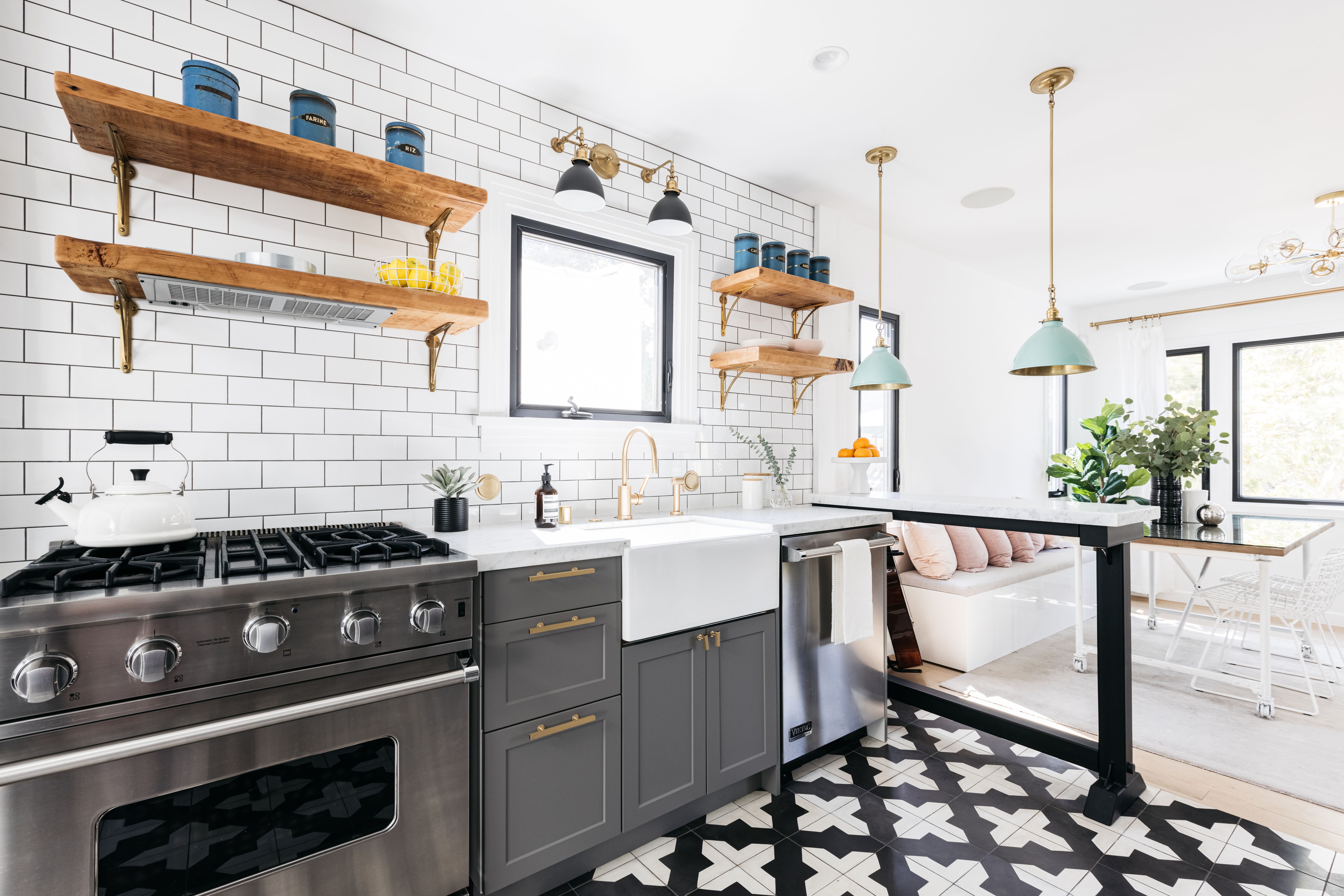 9 Gray Kitchen Design Ideas We Love