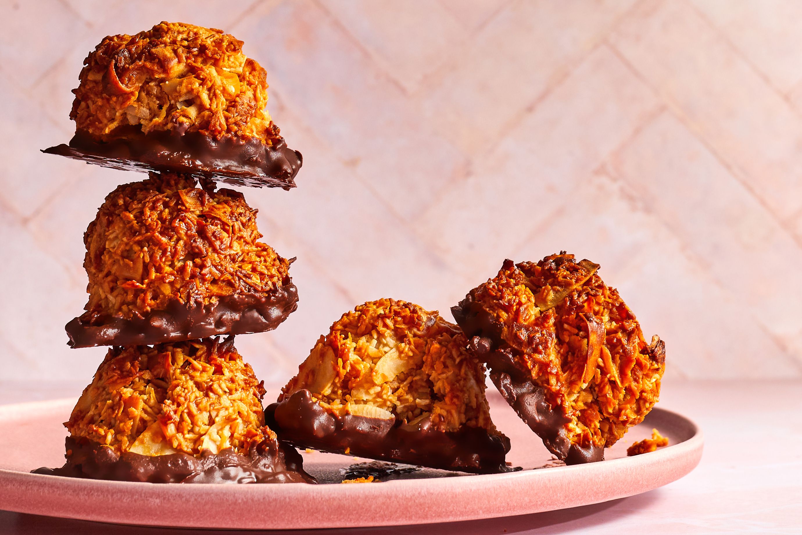 Dulce de Leche Coconut Macaroons