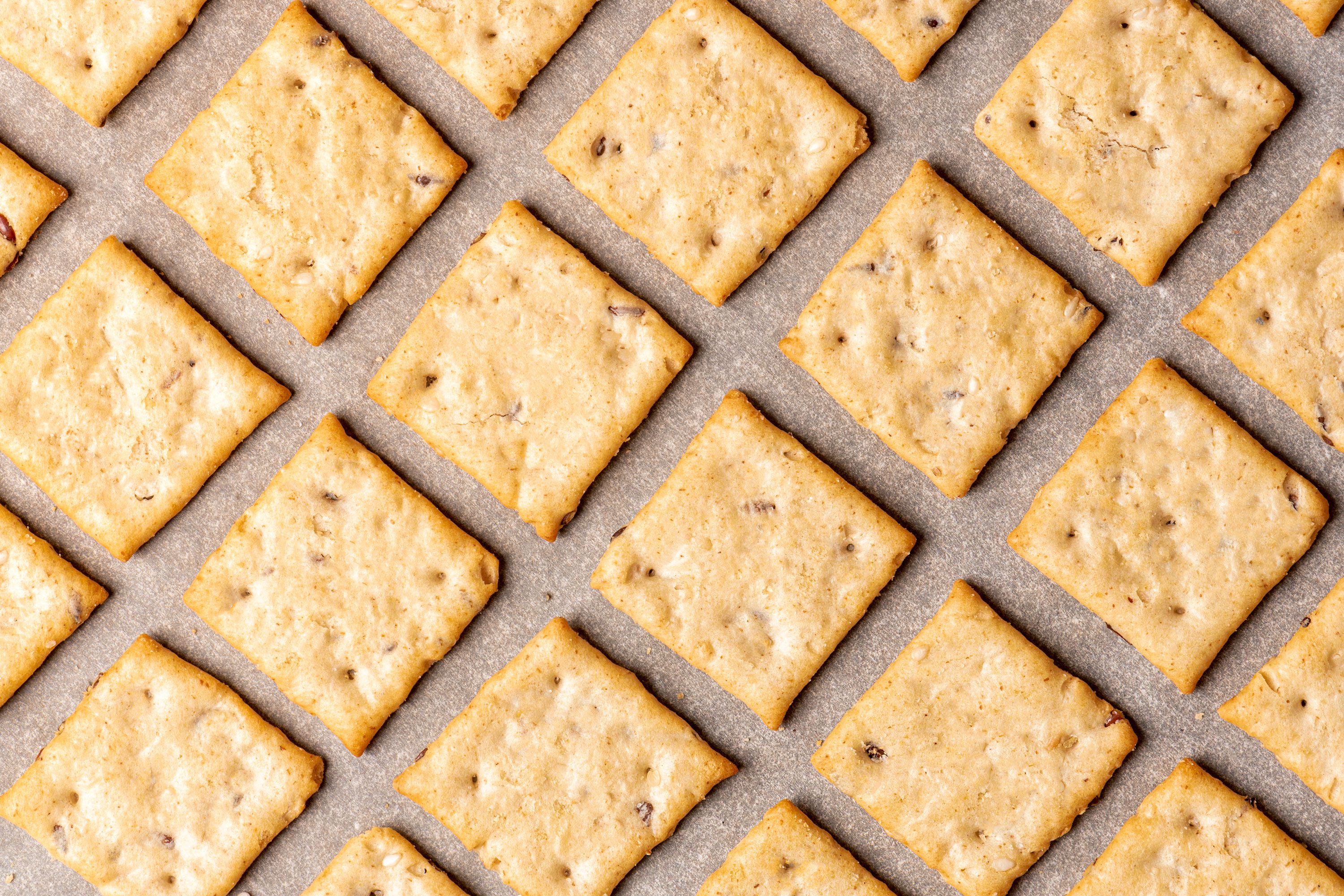 Super Easy Keto Almond Flour Crackers