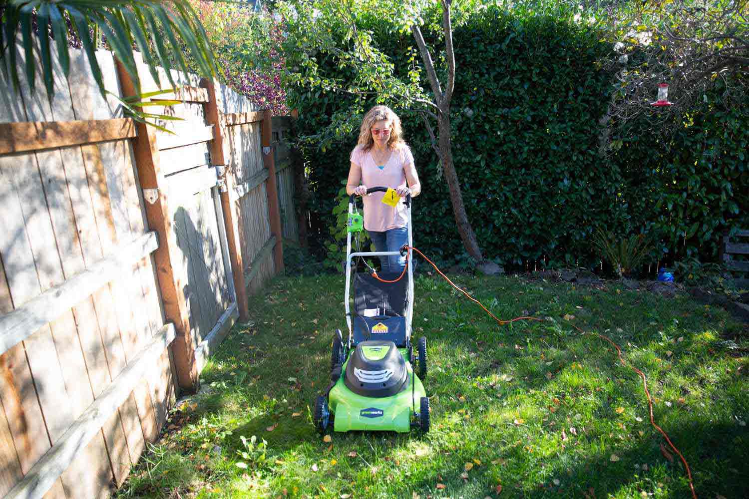 We Tested the Best Electric Lawn Mowers—Heres What We Found