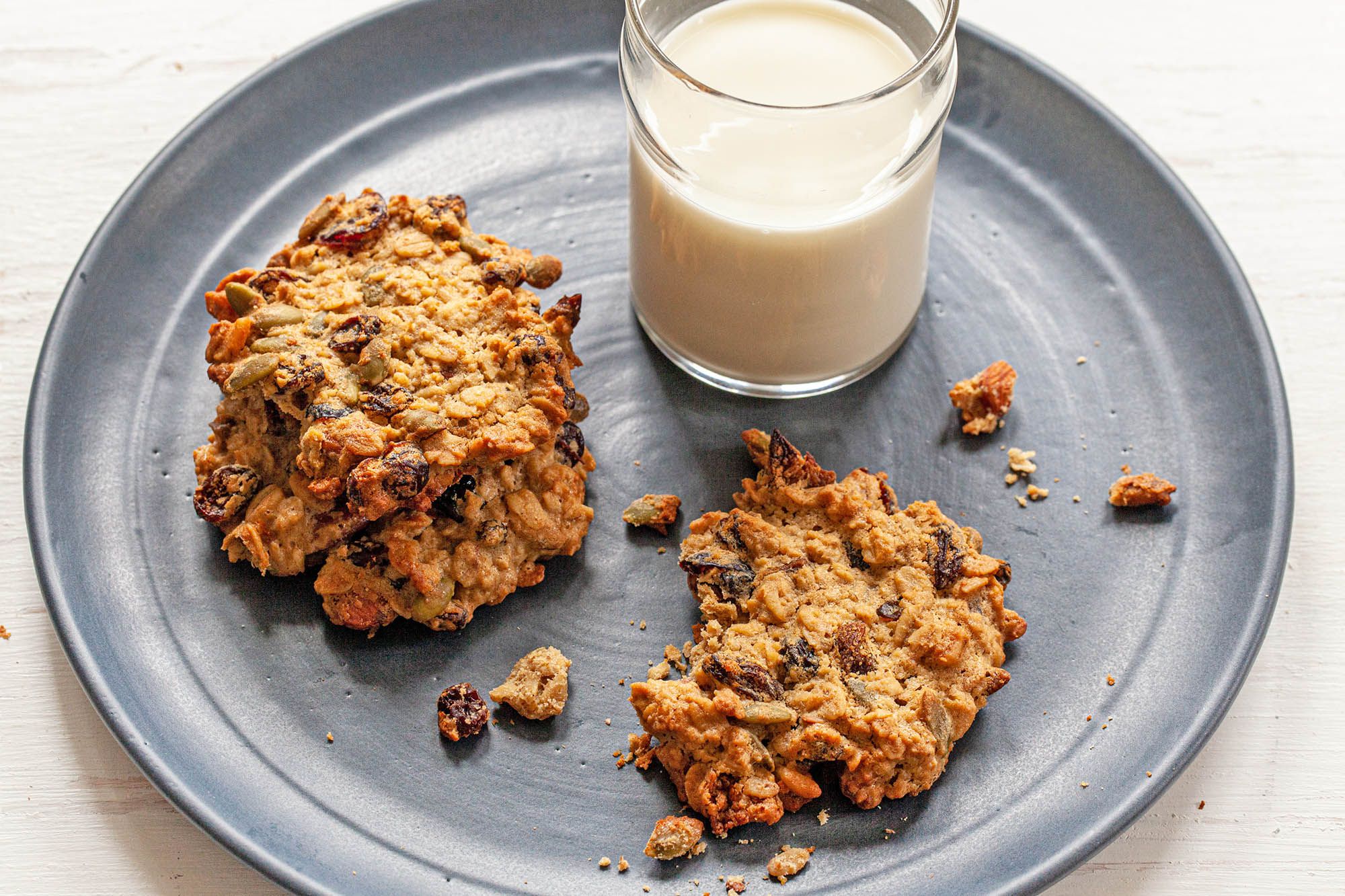 Oat and Tahini Breakfast Cookies