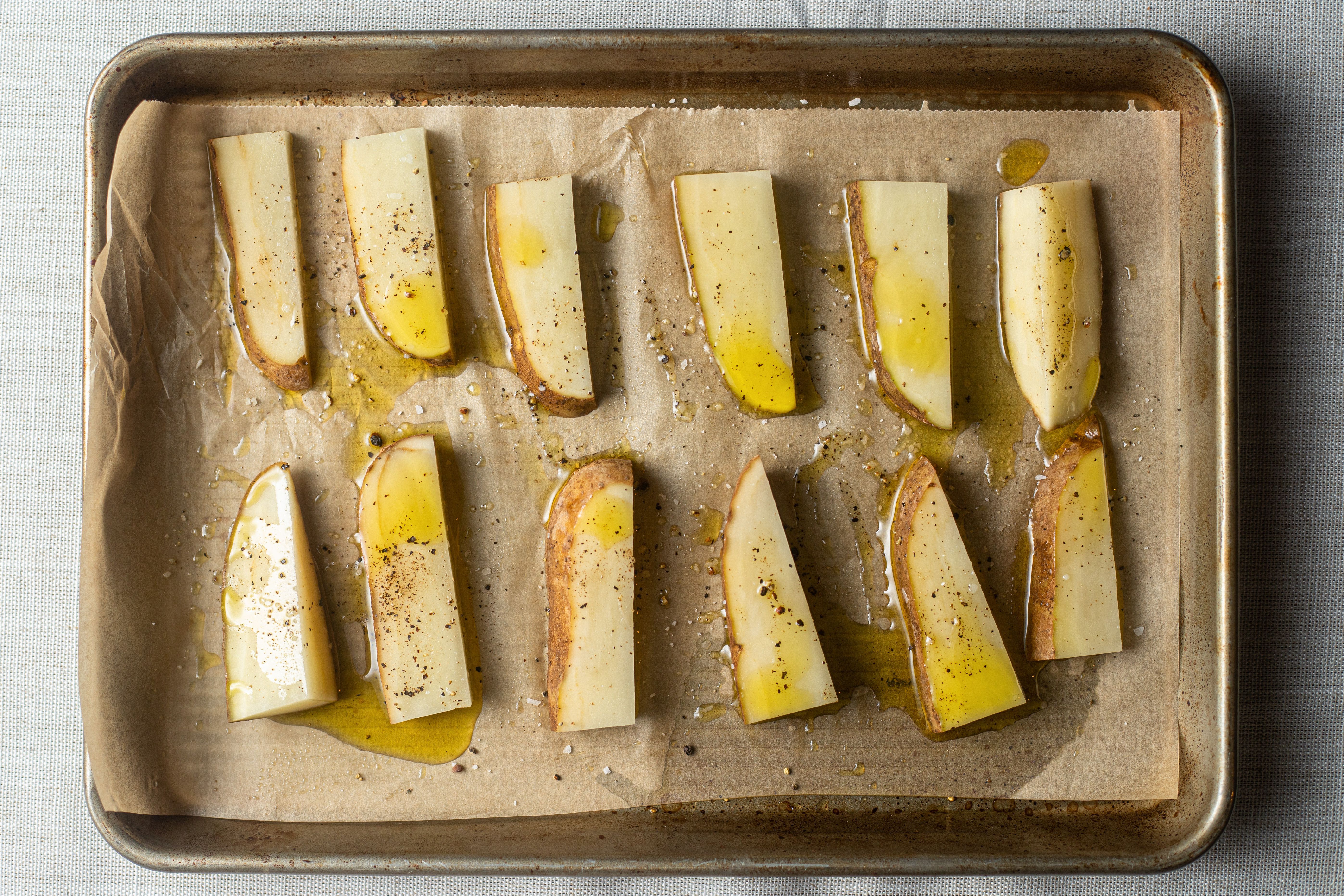 The Best Substitutes for Parchment Paper