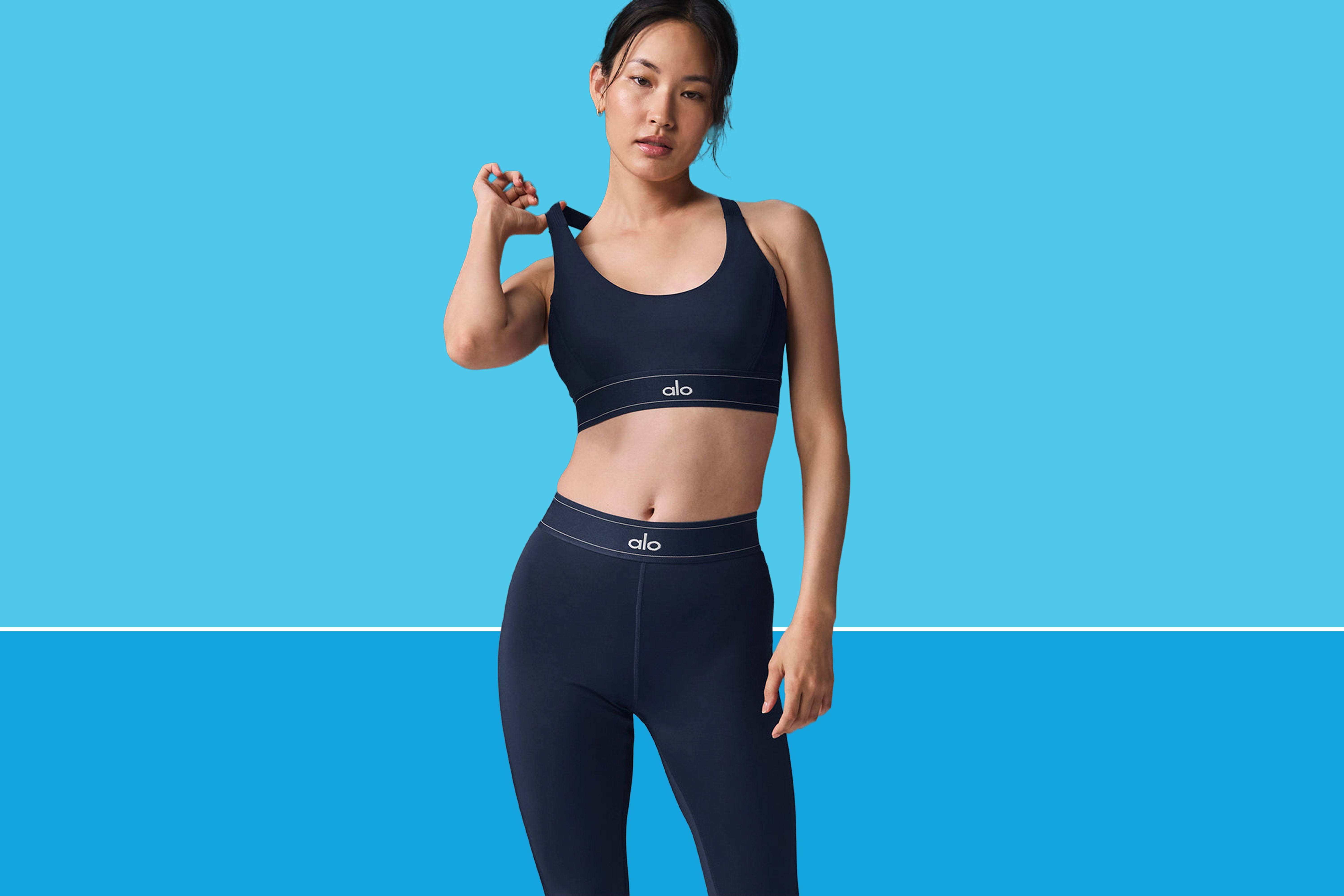 Alo Yoga’s Best-Selling Workout Set is Back In Stock — Get It Before It’s Gone Again