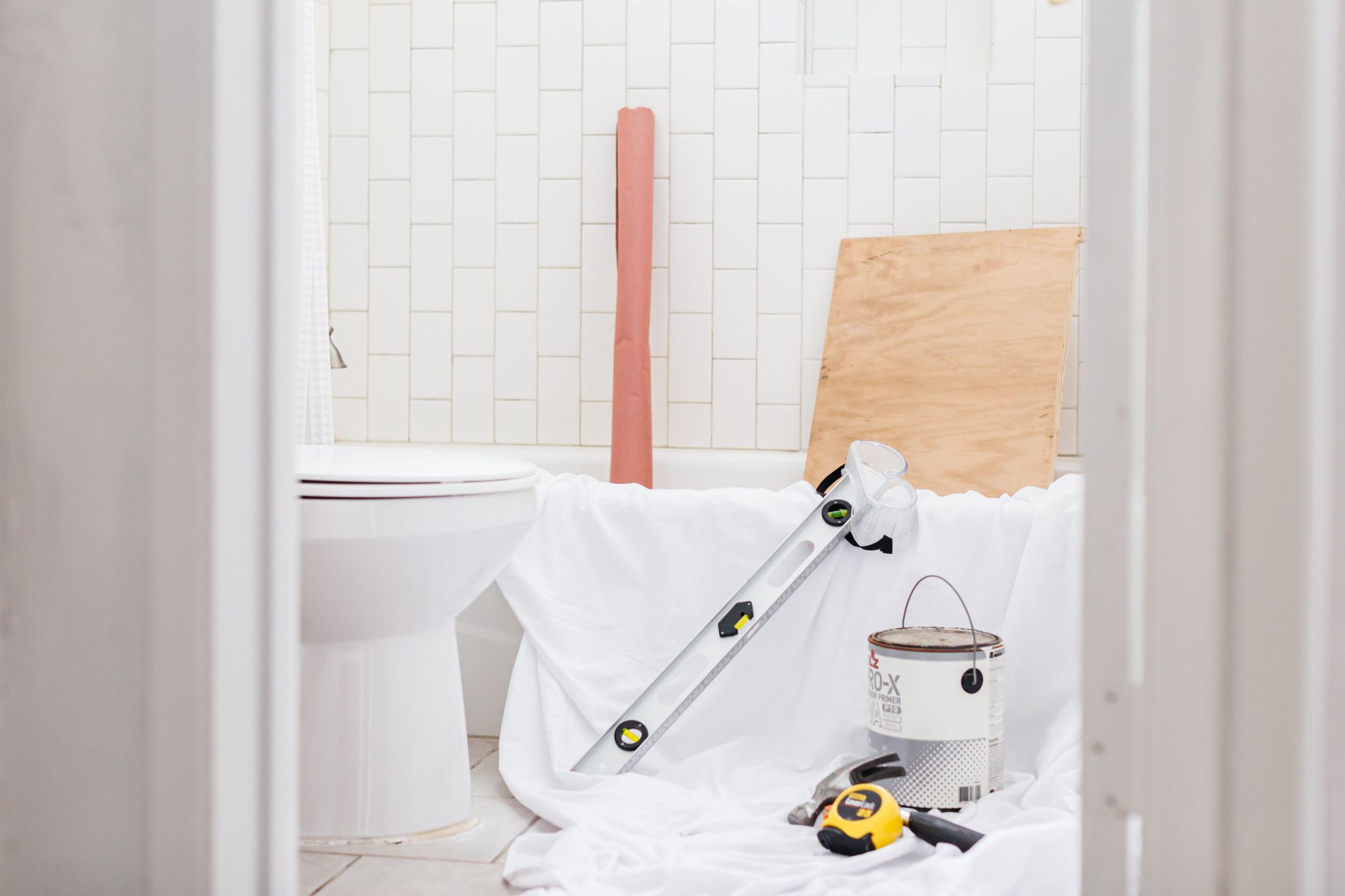 How to Remodel a Small Bathroom Quickly and Efficiently