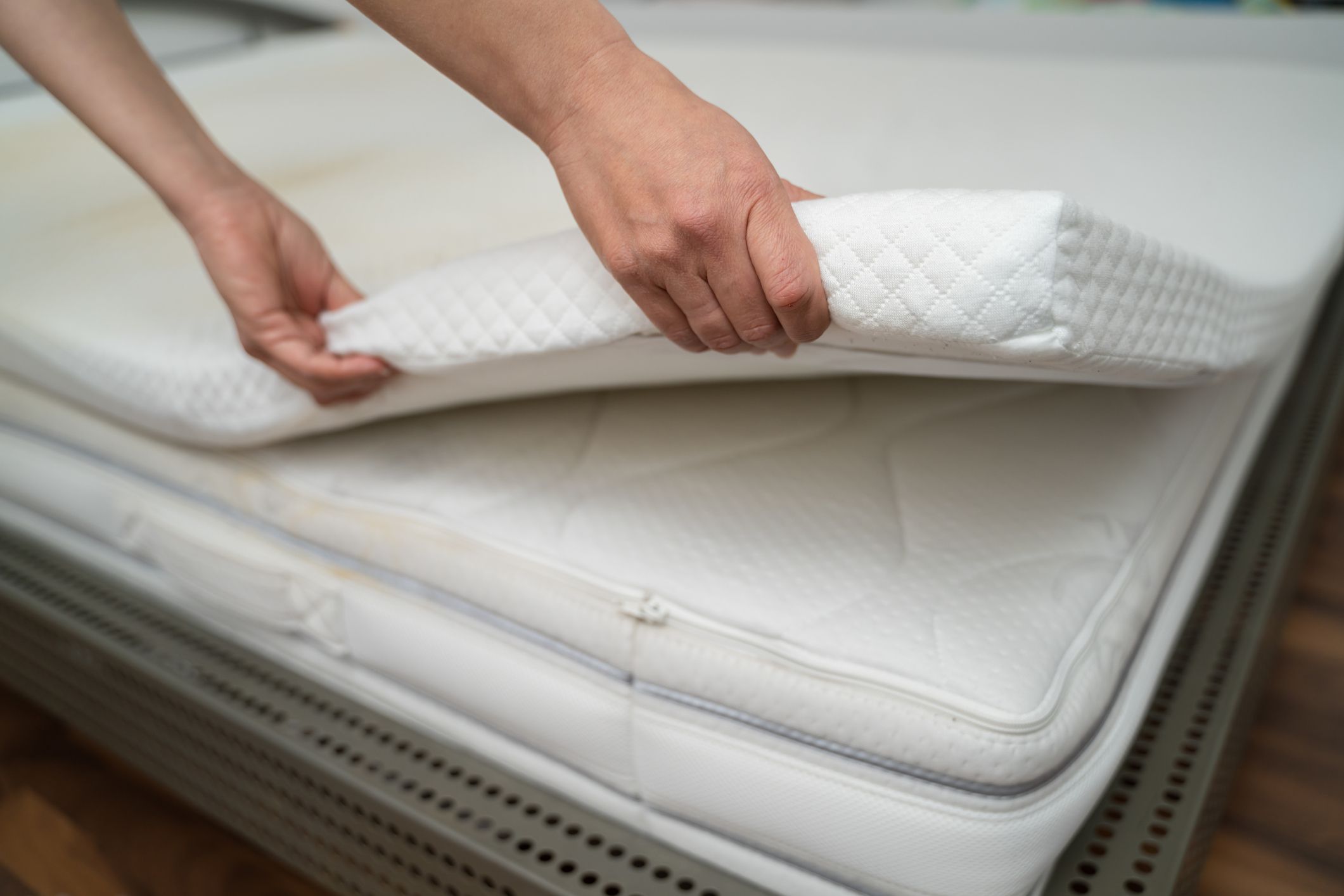 How to Properly Store a Mattress Topper