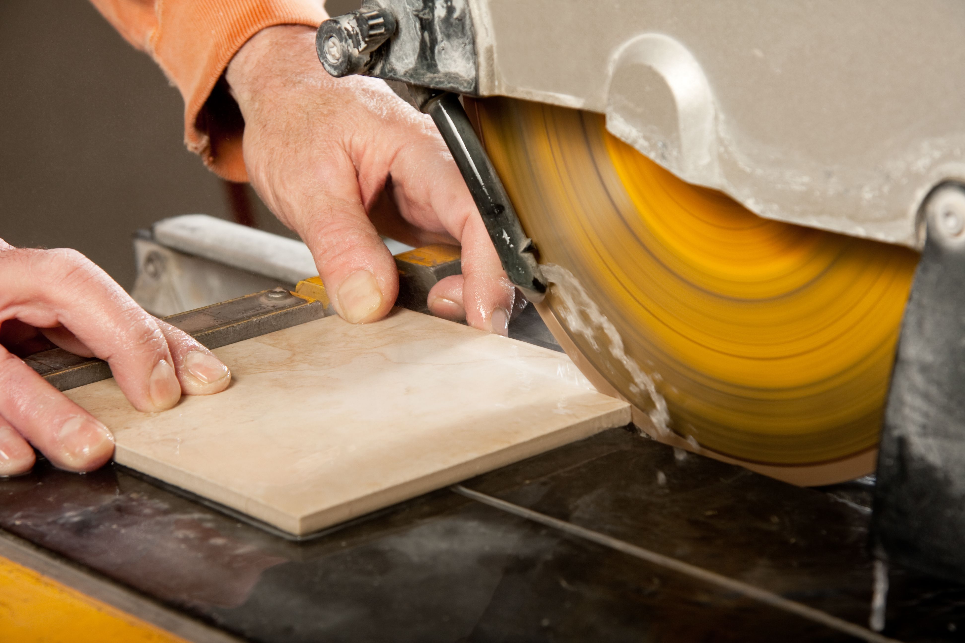 How to Use a Wet Tile Saw