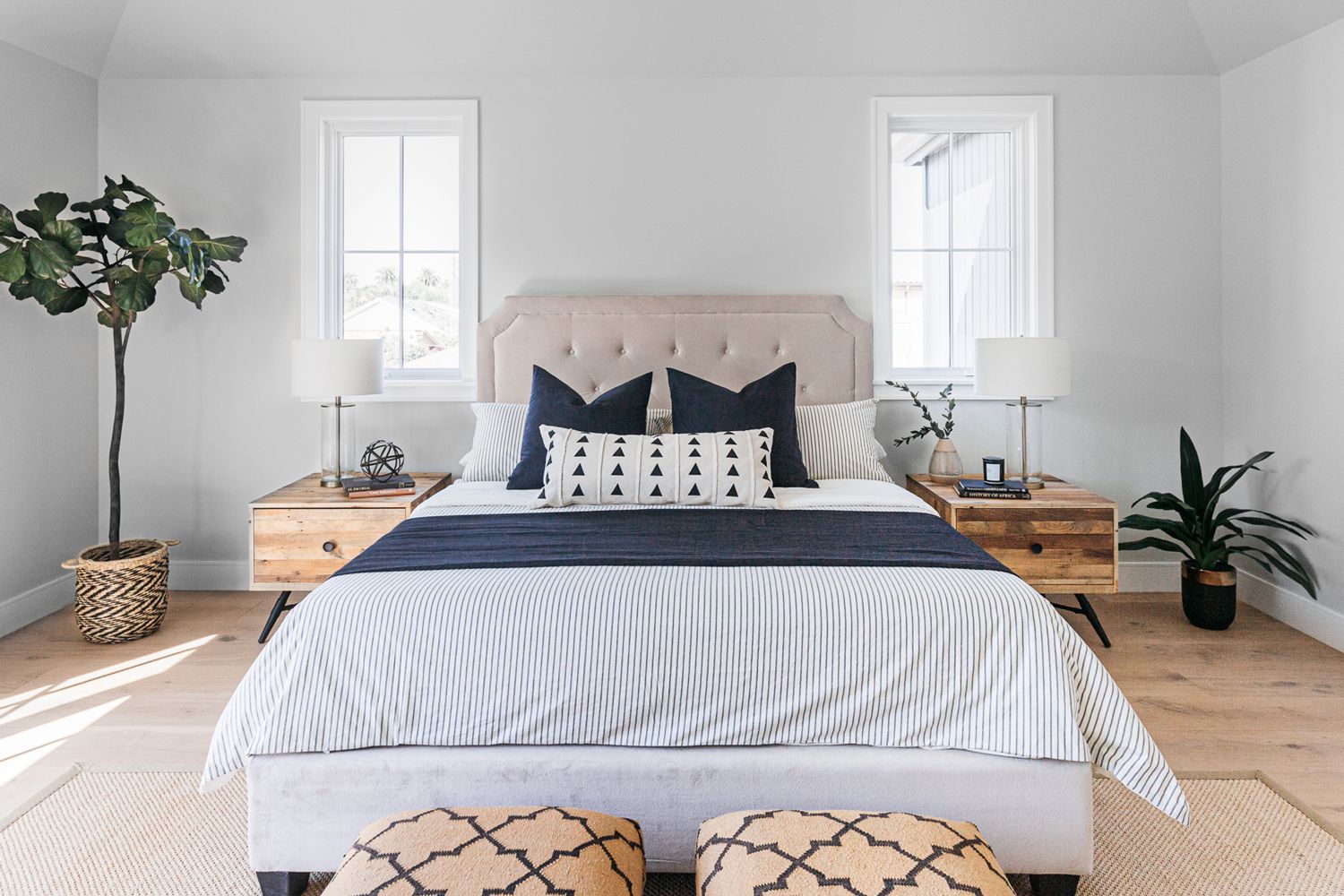 11 Tips to Make a Small Bedroom Look Bigger