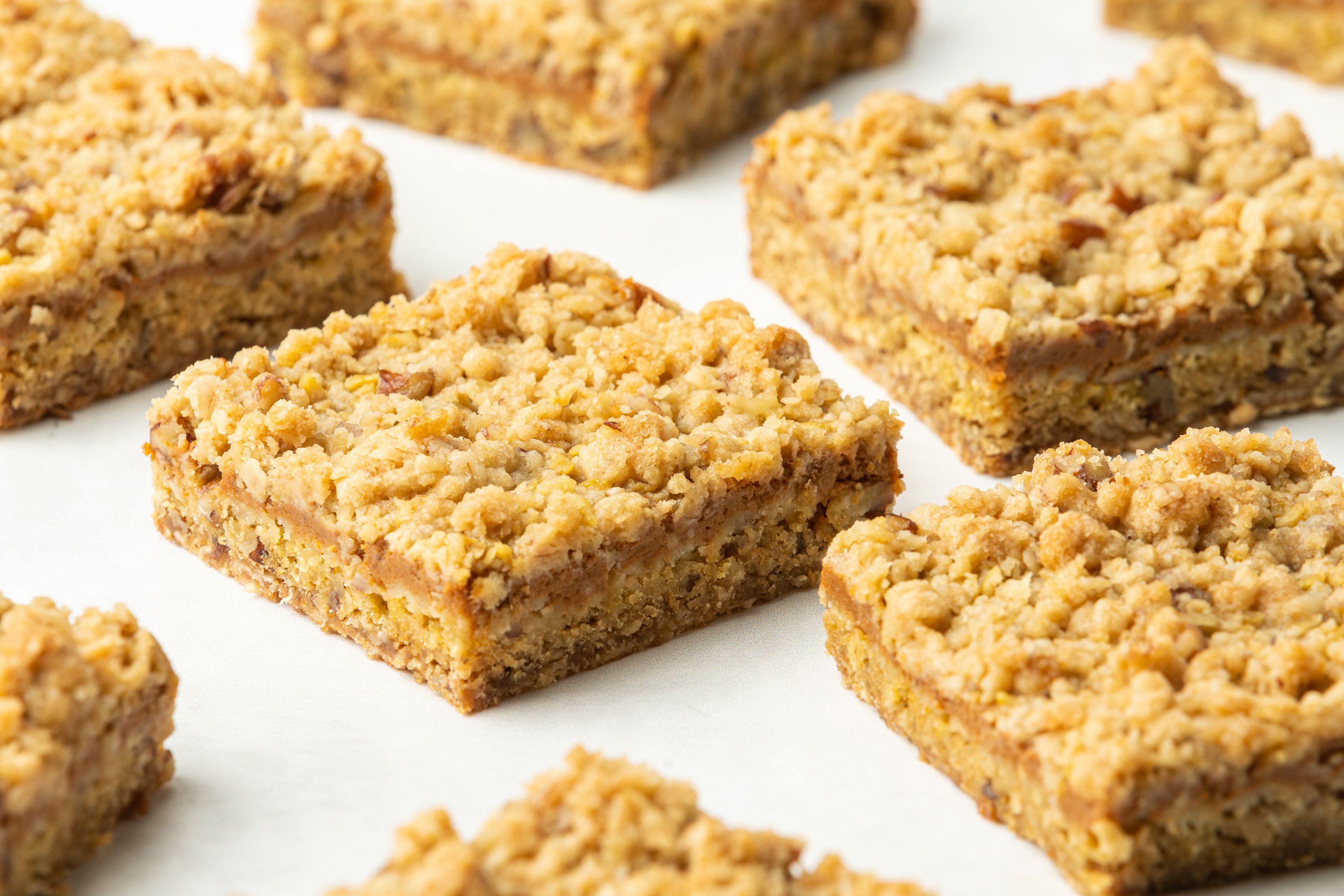 Pumpkin Squares With Oat Crust and Crumb Topping