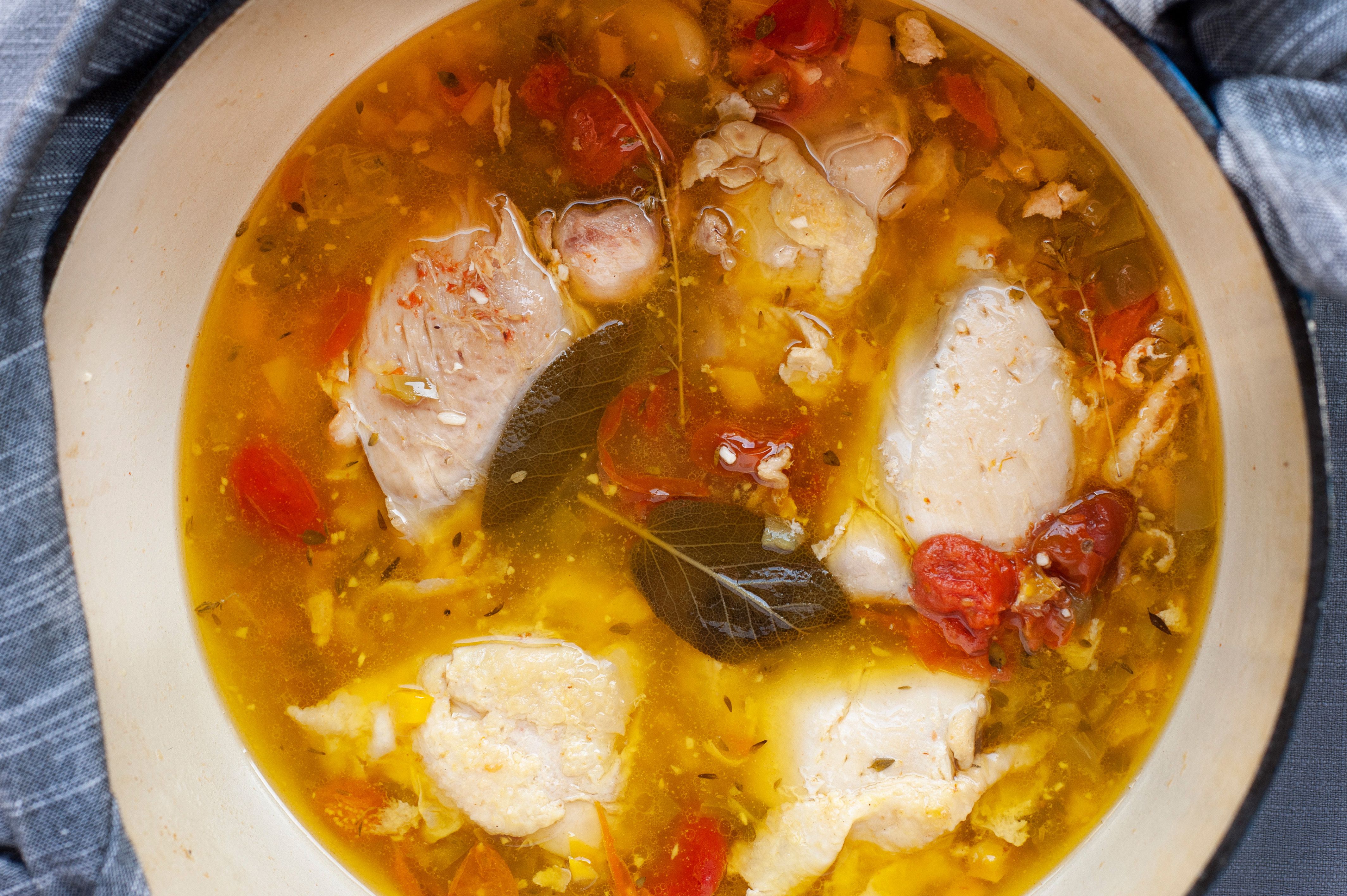 Stewed Chicken with Golden Tomatoes