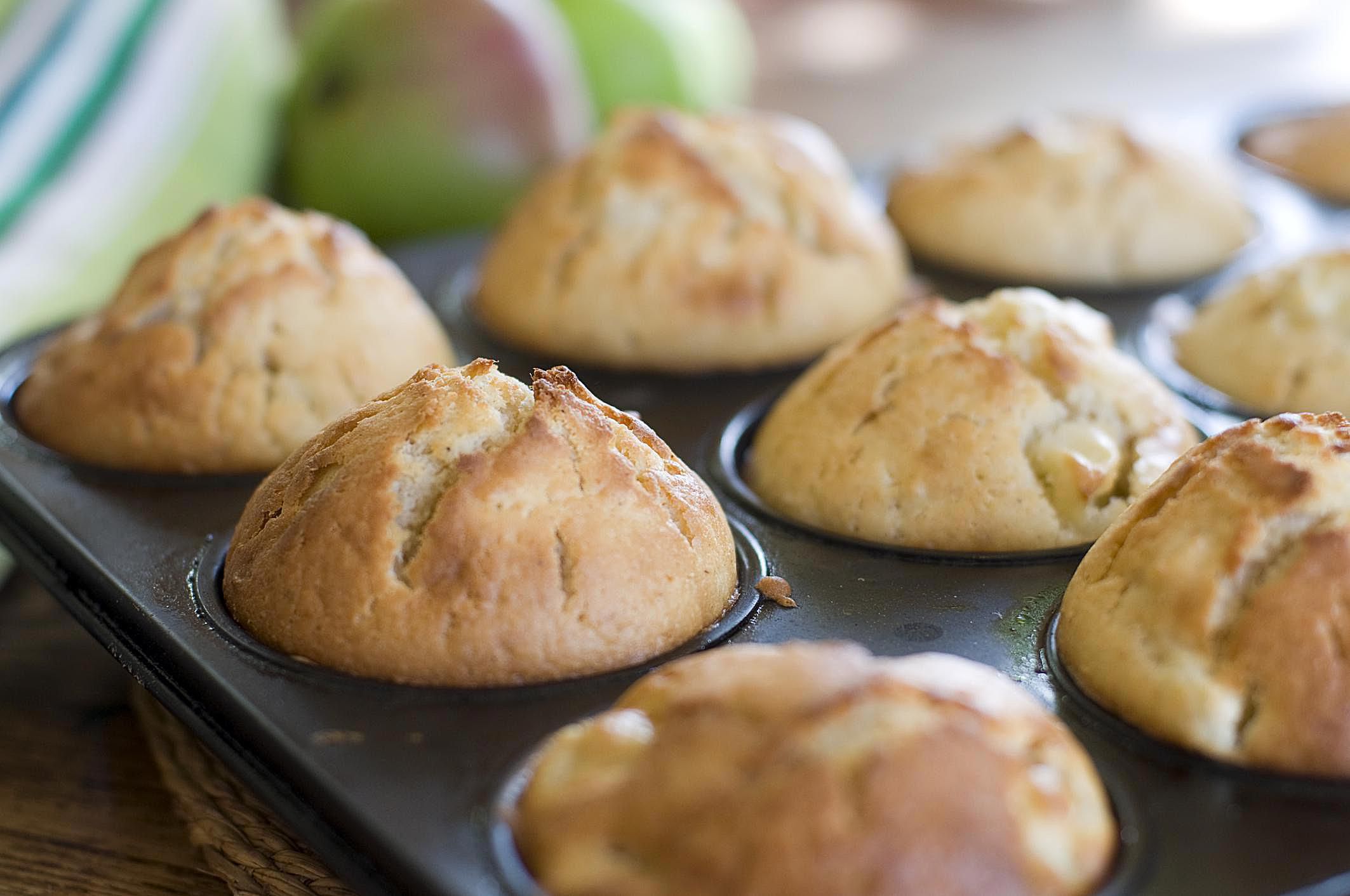 Apple Muffins