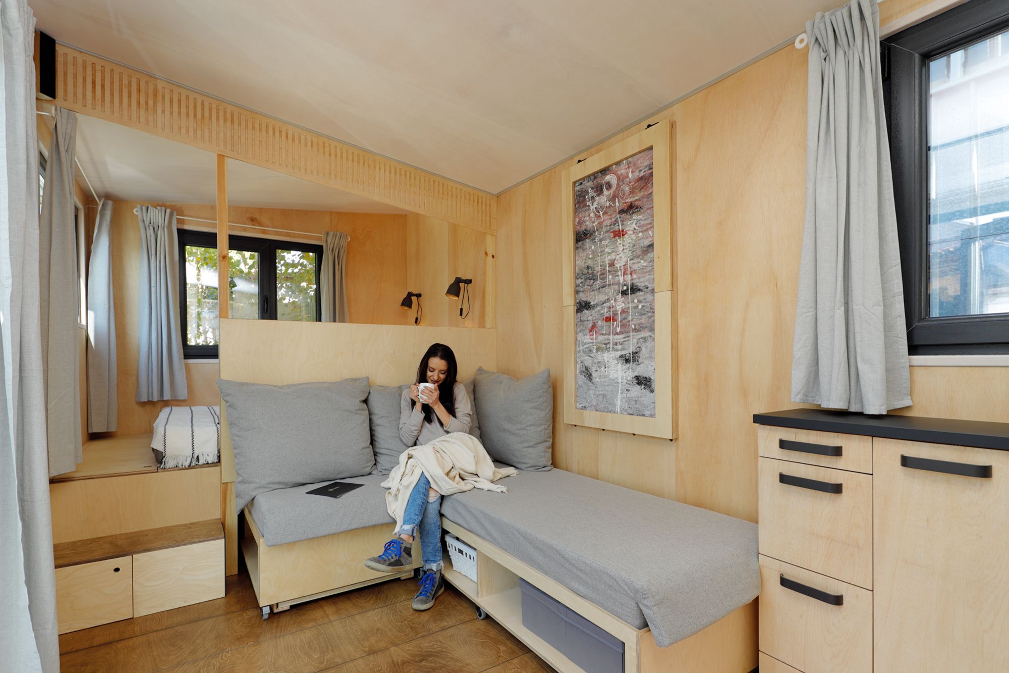 Flat-Pack Furniture Quickly Transforms This Loft-Free Tiny Home