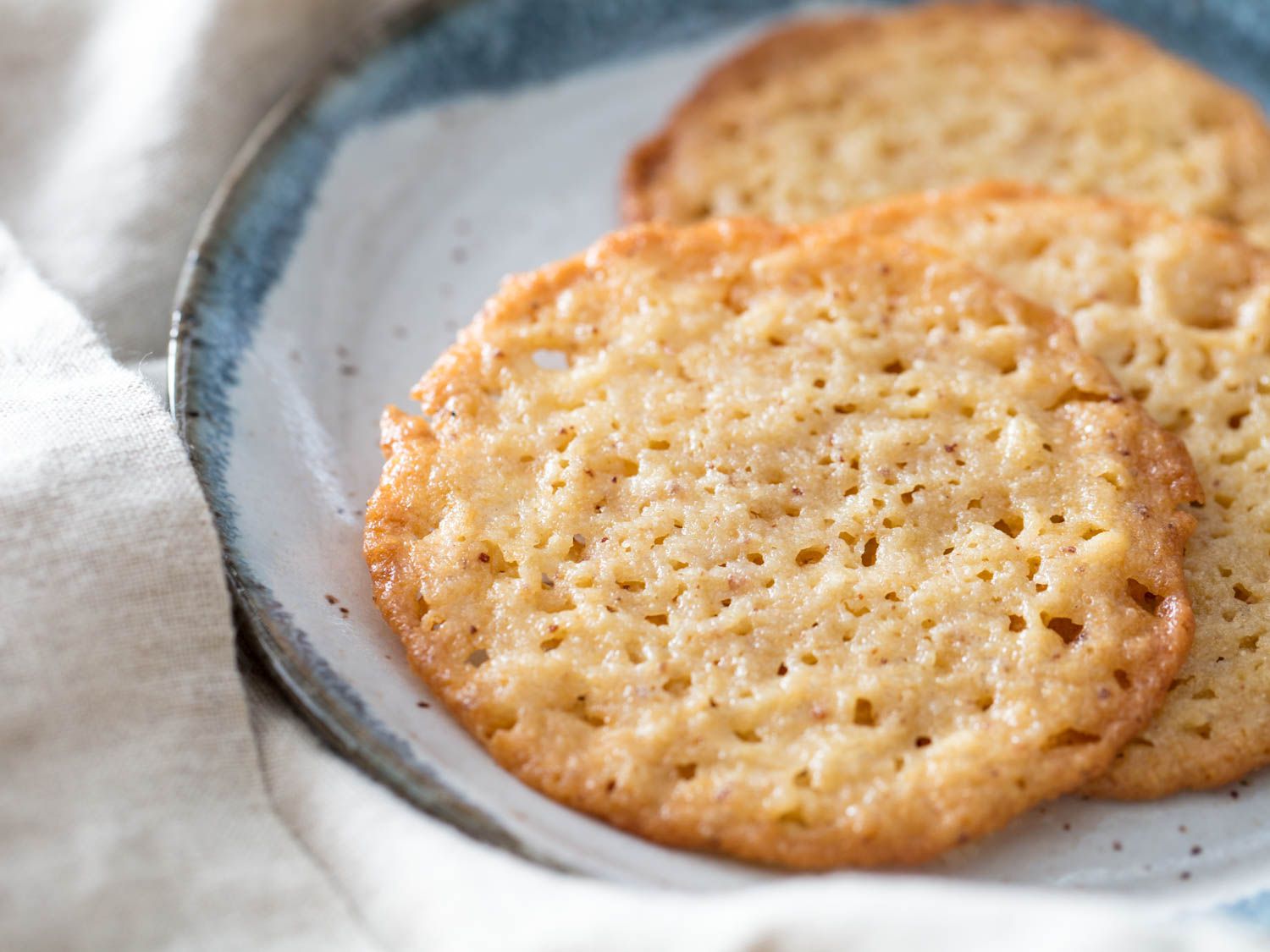 Lacy Brown Butter and Ricotta Cookies