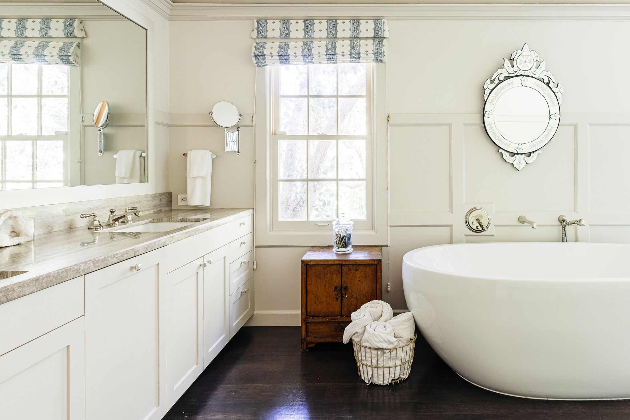 Should You Put Hardwood Floors in Bathrooms? The Pros and Cons
